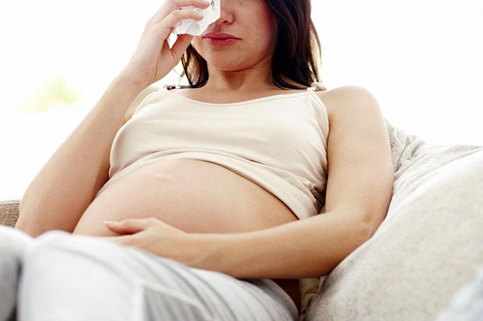 Bạn đang mang thai được 3 tháng và cảm thấy khóc nhiều? Đừng lo lắng, đó chỉ là một trong những dấu hiệu của việc mang thai. Hãy xem những hình ảnh về chủ đề này để hiểu rõ hơn về tình trạng của bạn và tìm giải pháp phù hợp.